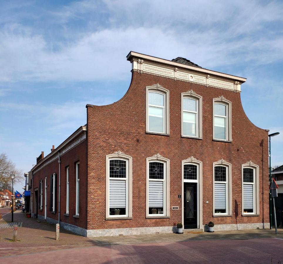 Familie- En Groepsverblijf Het Voorhuis Loon op Zand Exterior foto